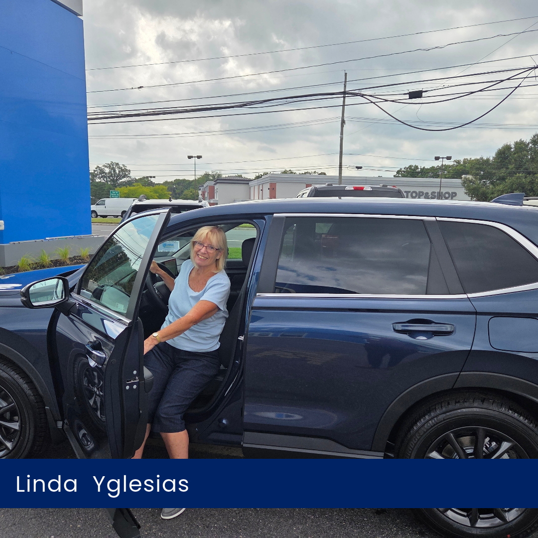 Linda Yglesias